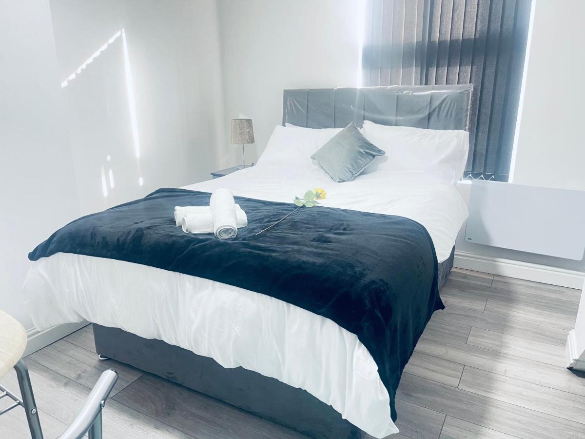 1 Bed Apartment Birmingham Extérieur photo