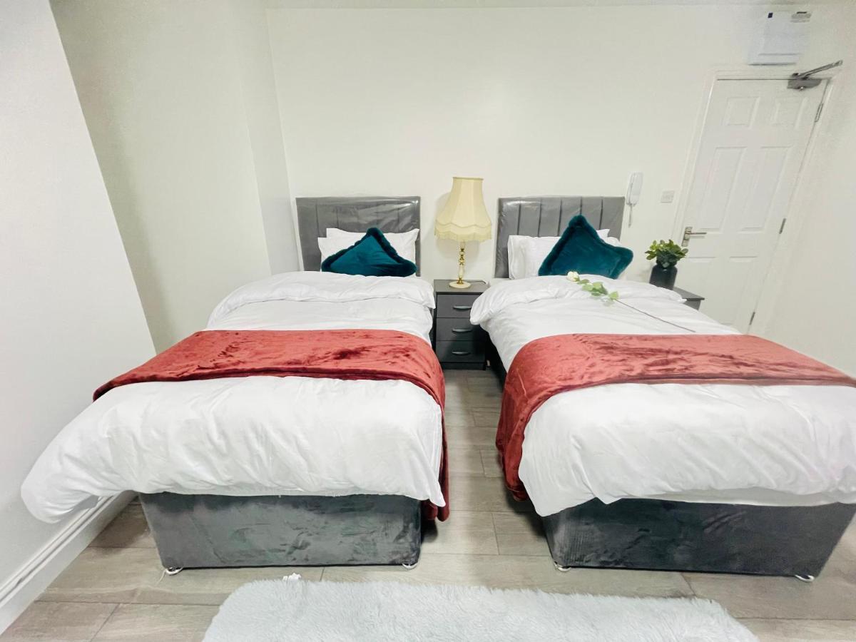 1 Bed Apartment Birmingham Extérieur photo
