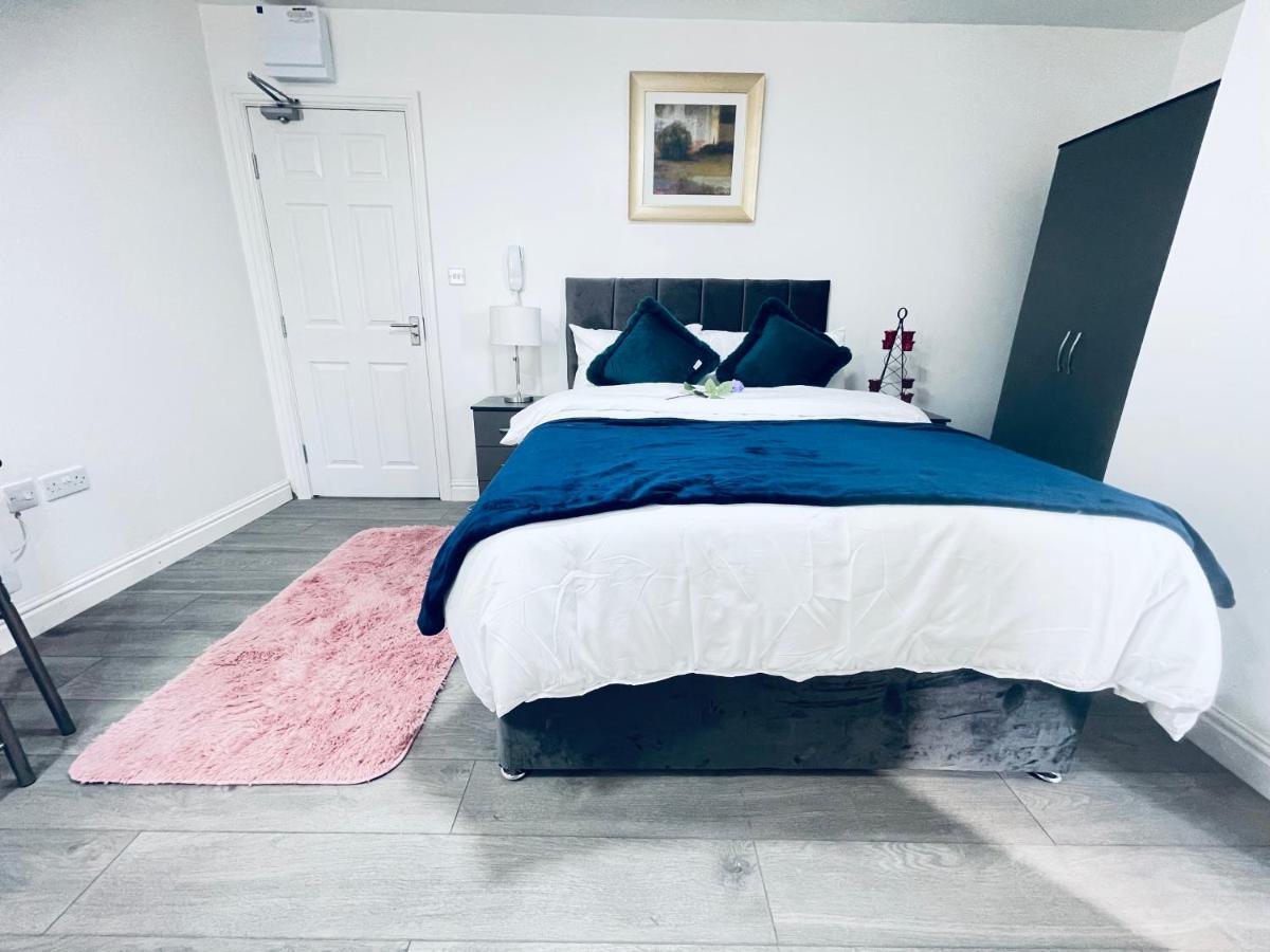 1 Bed Apartment Birmingham Extérieur photo