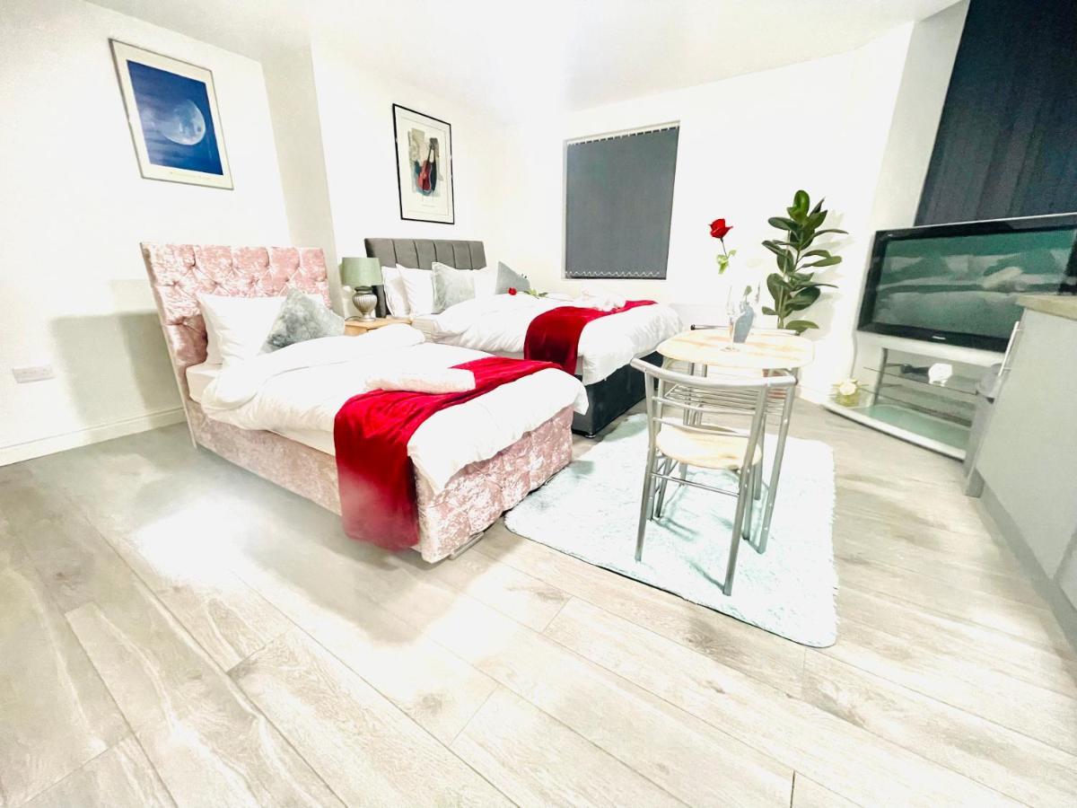 1 Bed Apartment Birmingham Extérieur photo
