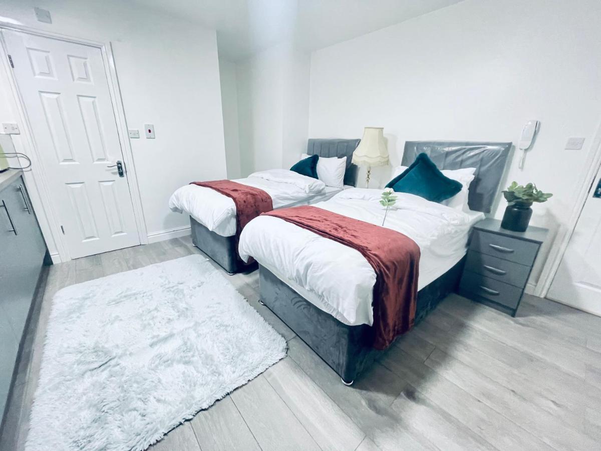 1 Bed Apartment Birmingham Extérieur photo