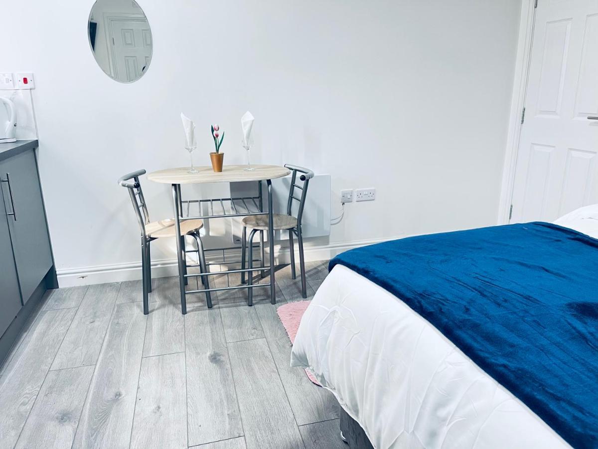 1 Bed Apartment Birmingham Extérieur photo