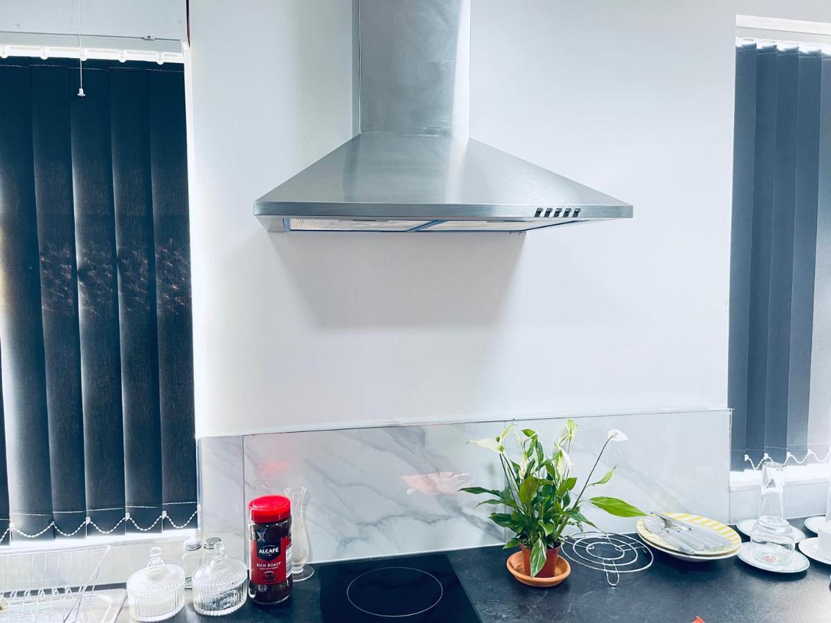 1 Bed Apartment Birmingham Extérieur photo